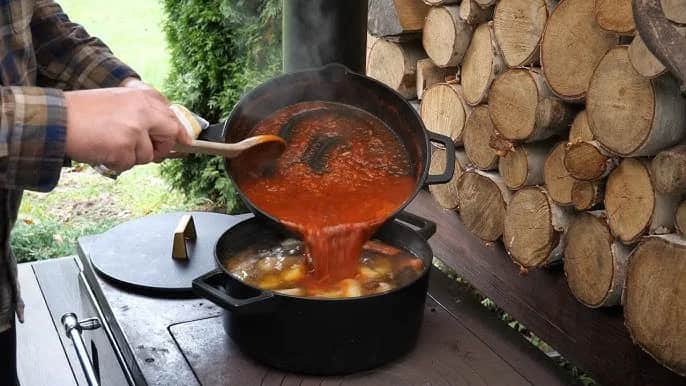 Pyszna zupa ogonowa krok po kroku. Sekretny przepis mojej babci, który zachwyci każdego