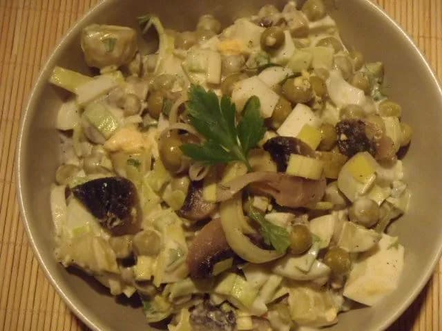 Jak długo gotować pieczarki do sałatki: 3 sprawdzone metody przygotowania