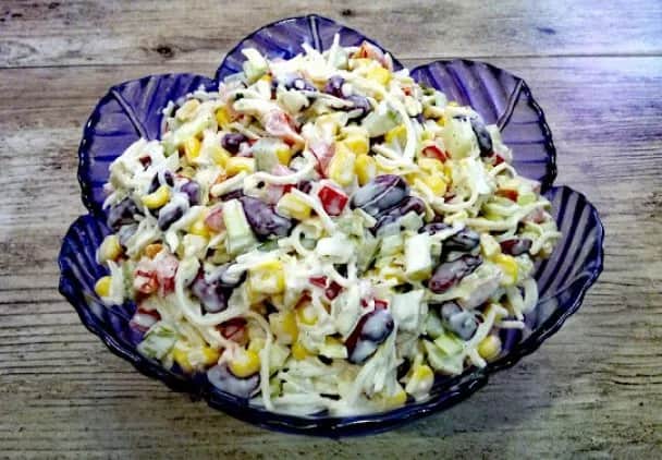 Jak zrobić sałatkę z selera konserwowego – prosty przepis na pyszną sałatkę