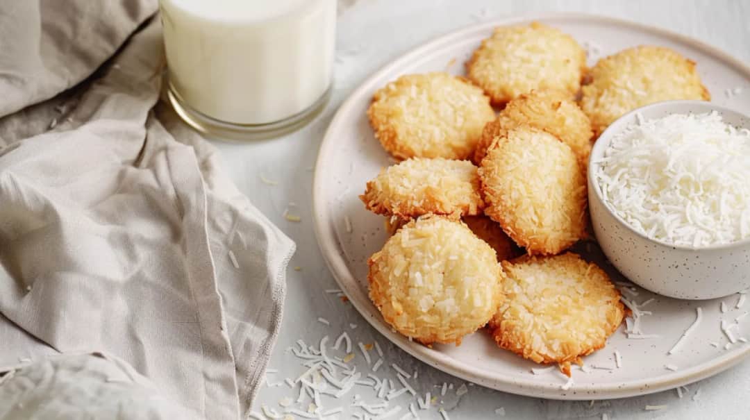 Kruszonka z mąki kokosowej: Zdrowy dodatek do ciast, deserów i musli